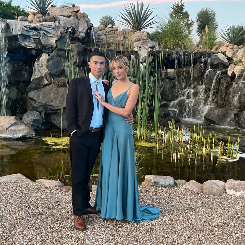 Fame and Partners blue v-neck gown with train and side slit size US 4